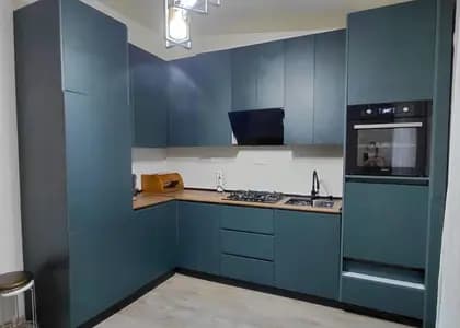 Квартира 1+2 в Батуми · Центр · 80 м²