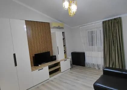 Квартира 1+2 в Батуми · Центр · 80 м²