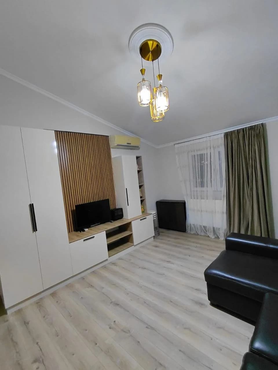 Квартира 1+2 в Батуми · Центр · 80 м² — Фото 2