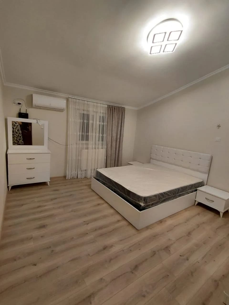 Квартира 1+2 в Батуми · Центр · 80 м² — Фото 4
