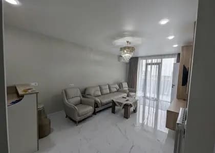 Квартира 2+1 в Батуми · Новый бульвар · 65 м²