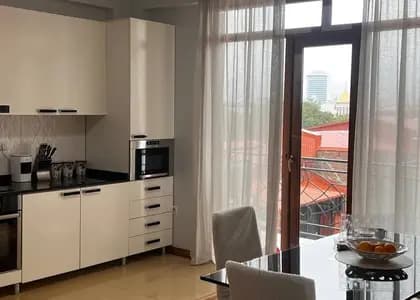 Сдается квартира 3+2 возле Площади Европы