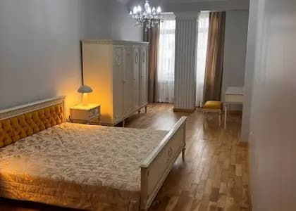 Сдается квартира 3+2 возле Площади Европы