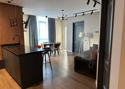 Квартира 2+1 в Батуми · Центр · 68 м²