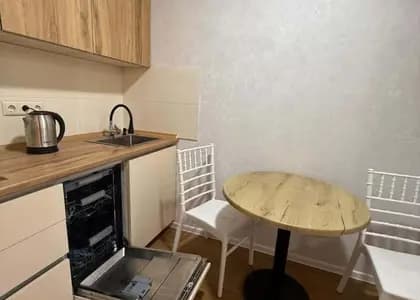 Квартира 2+1 в Батуми · Новый бульвар · 80 м²