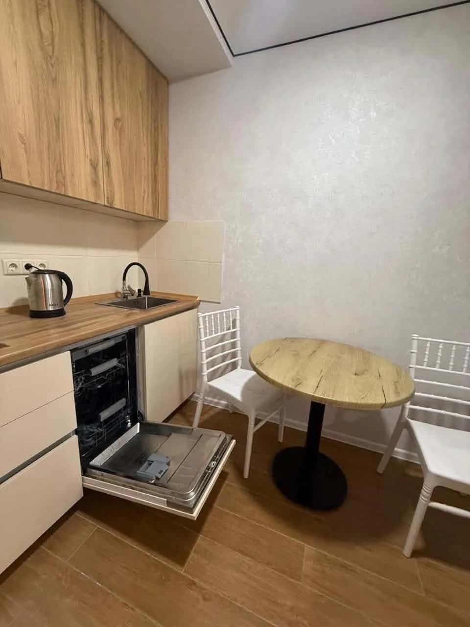 Квартира 2+1 в Батуми · Новый бульвар · 80 м² — Фото 3