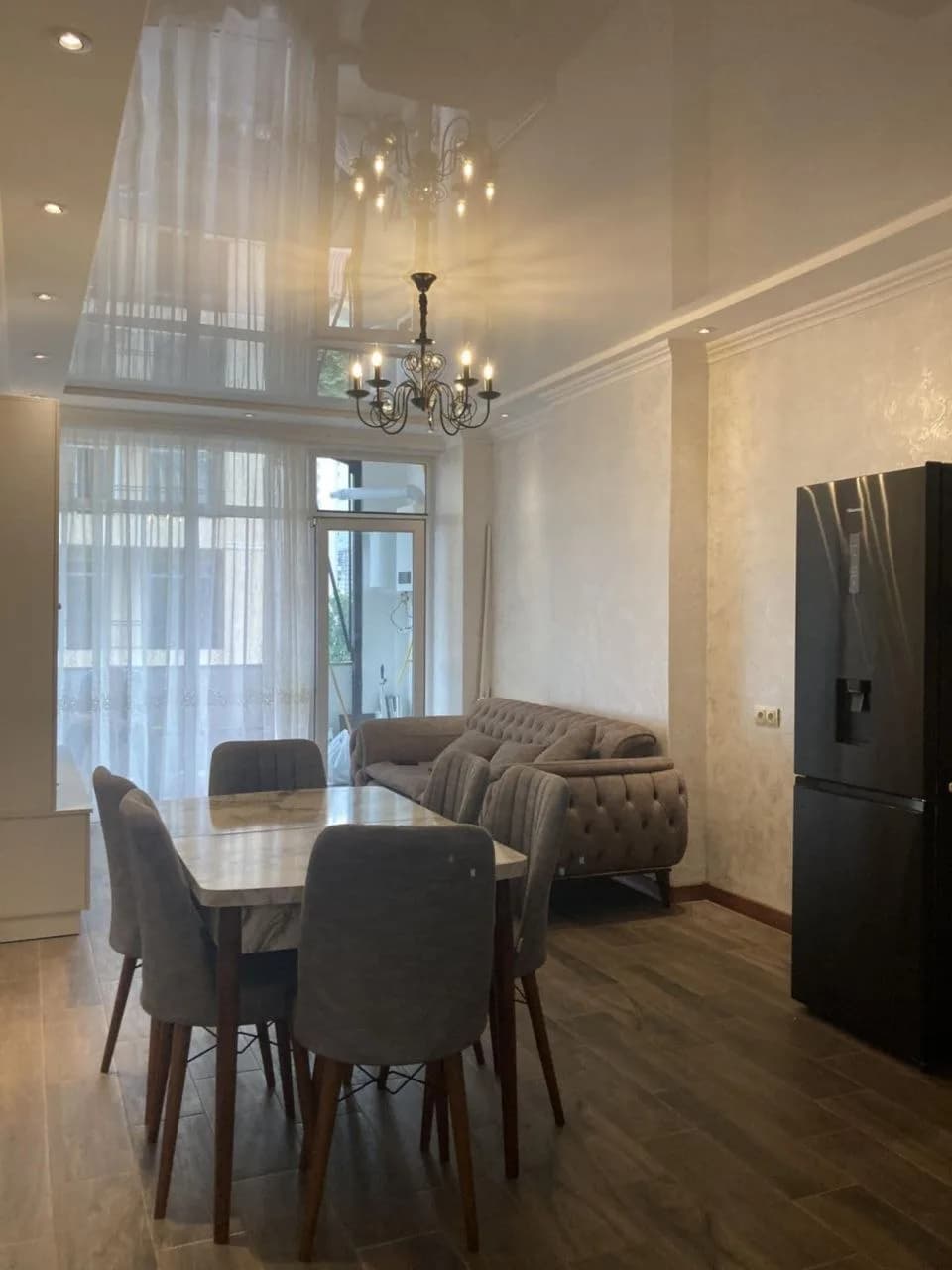 Квартира 2+1 в Батуми · Центр · 80 м² — Фото 1