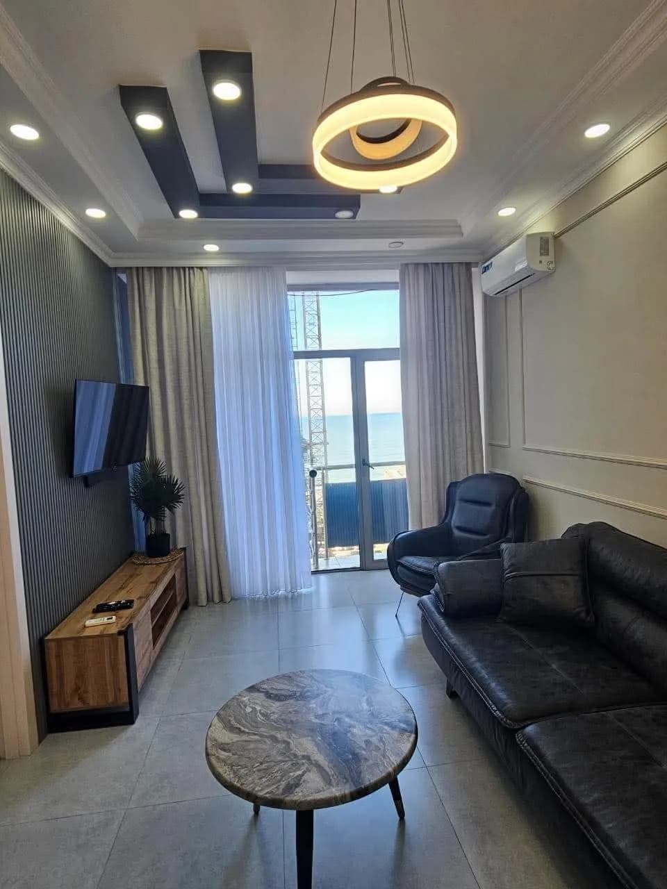 Квартира 1+1 в Батуми · Центр · 50 м² — Фото 3
