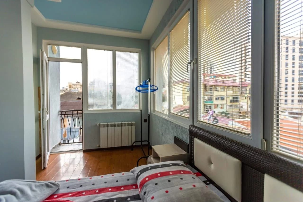Квартира 1+1 в Батуми · Центр · 53 м² — Фото 5