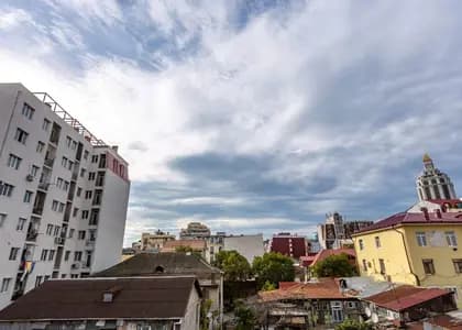 Квартира 1+1 в Батуми · Центр · 53 м²