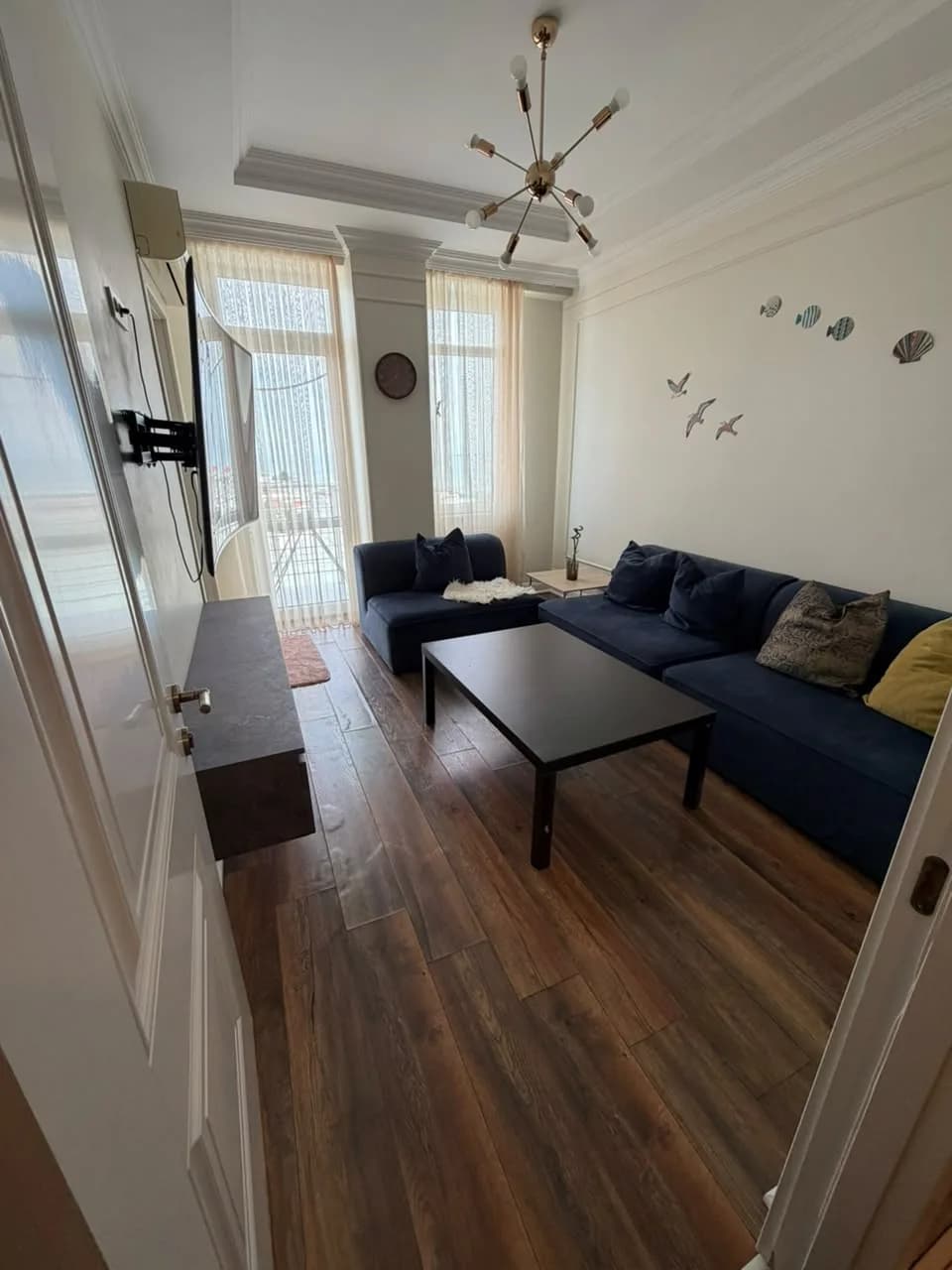 Квартира 2+1 в Батуми · Центр · 96 м² — Фото 1