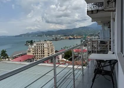 Квартира 2+1 в Батуми · Центр · 96 м²