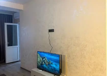 Квартира 1+1 в Батуми · Центр · 56 м²