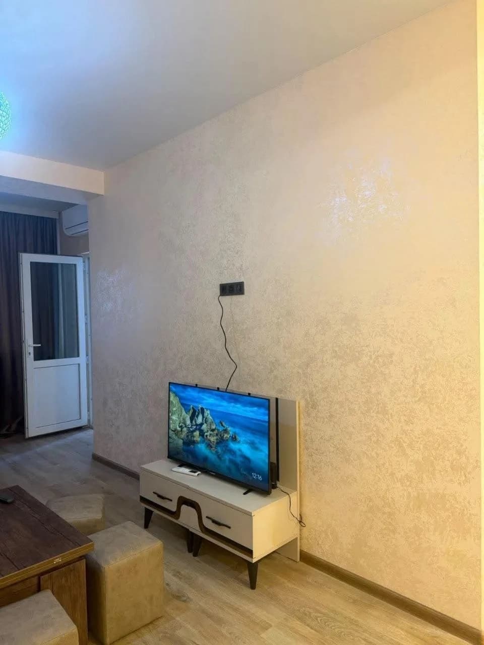 Квартира 1+1 в Батуми · Центр · 56 м² — Фото 1