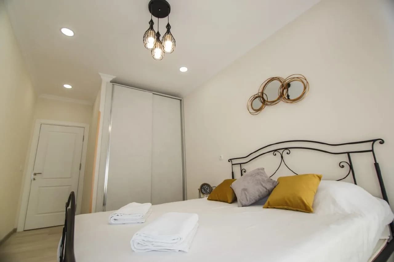 Квартира 2+1 в Батуми · Центр · 75 м² — Фото 6