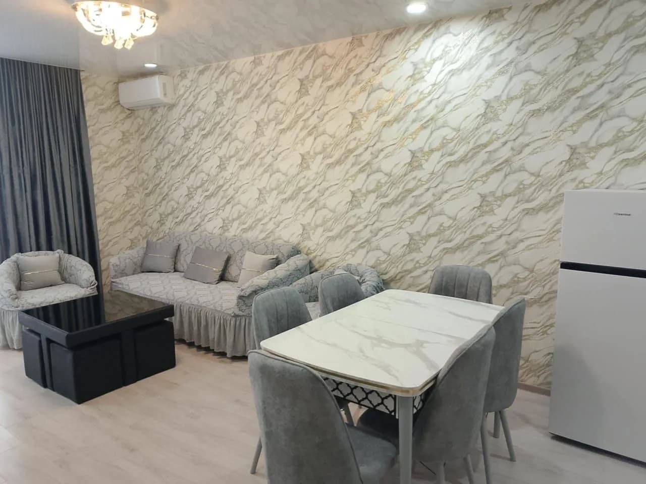 Квартира 1+1 в Батуми · Центр · 52 м² — Фото 2
