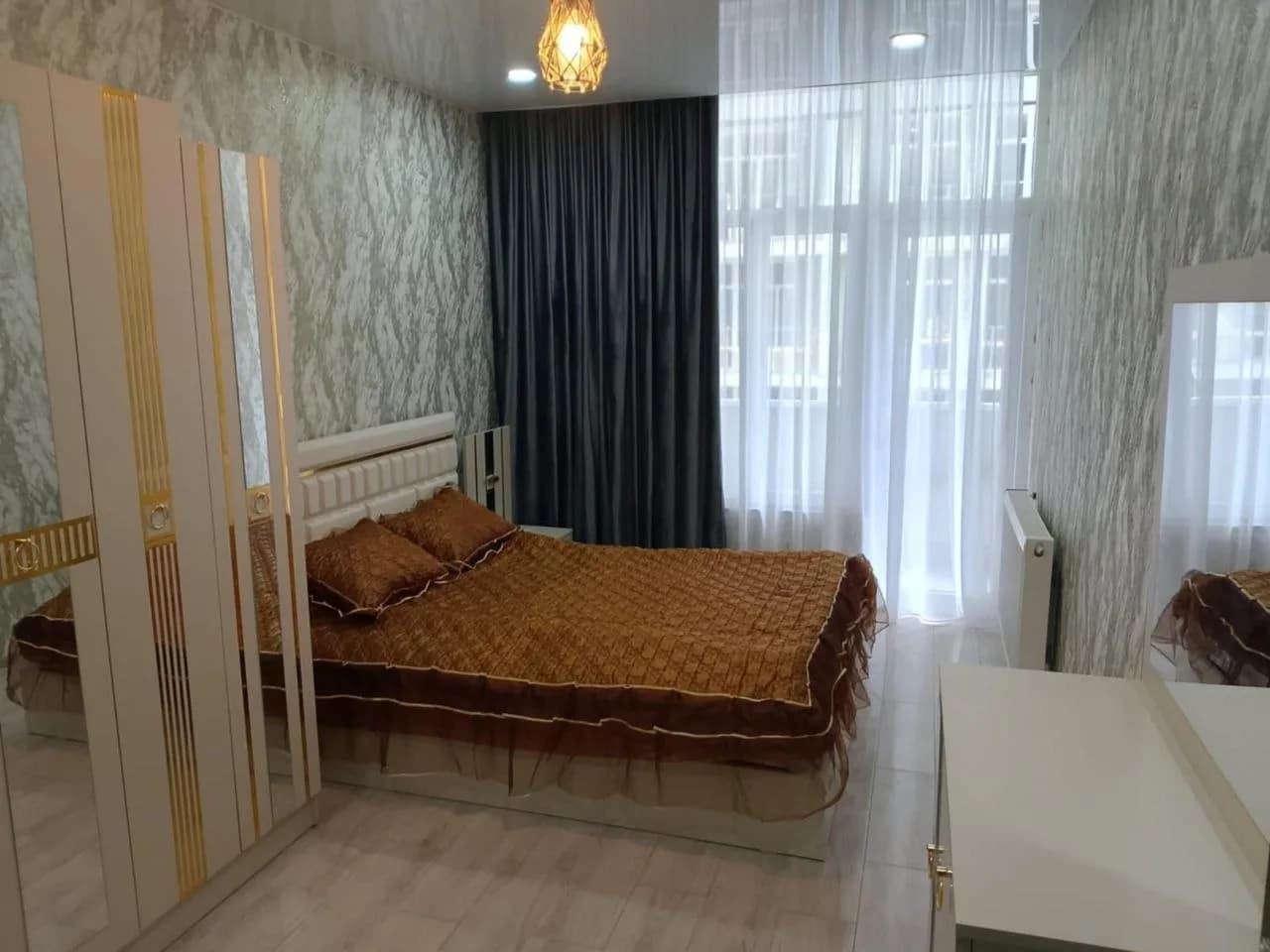 Квартира 1+1 в Батуми · Центр · 52 м² — Фото 4