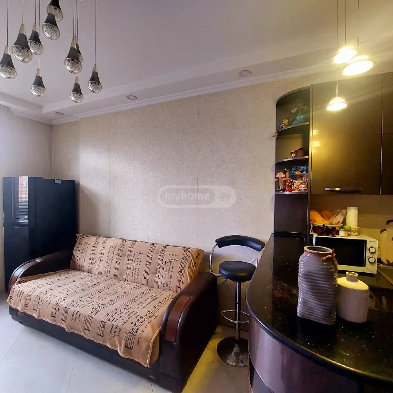 Квартира 1+1 в Батуми · Центр · 42 м² — Фото 4