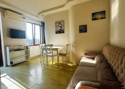 Квартира 2+1 в Батуми · Центр · 45 м²