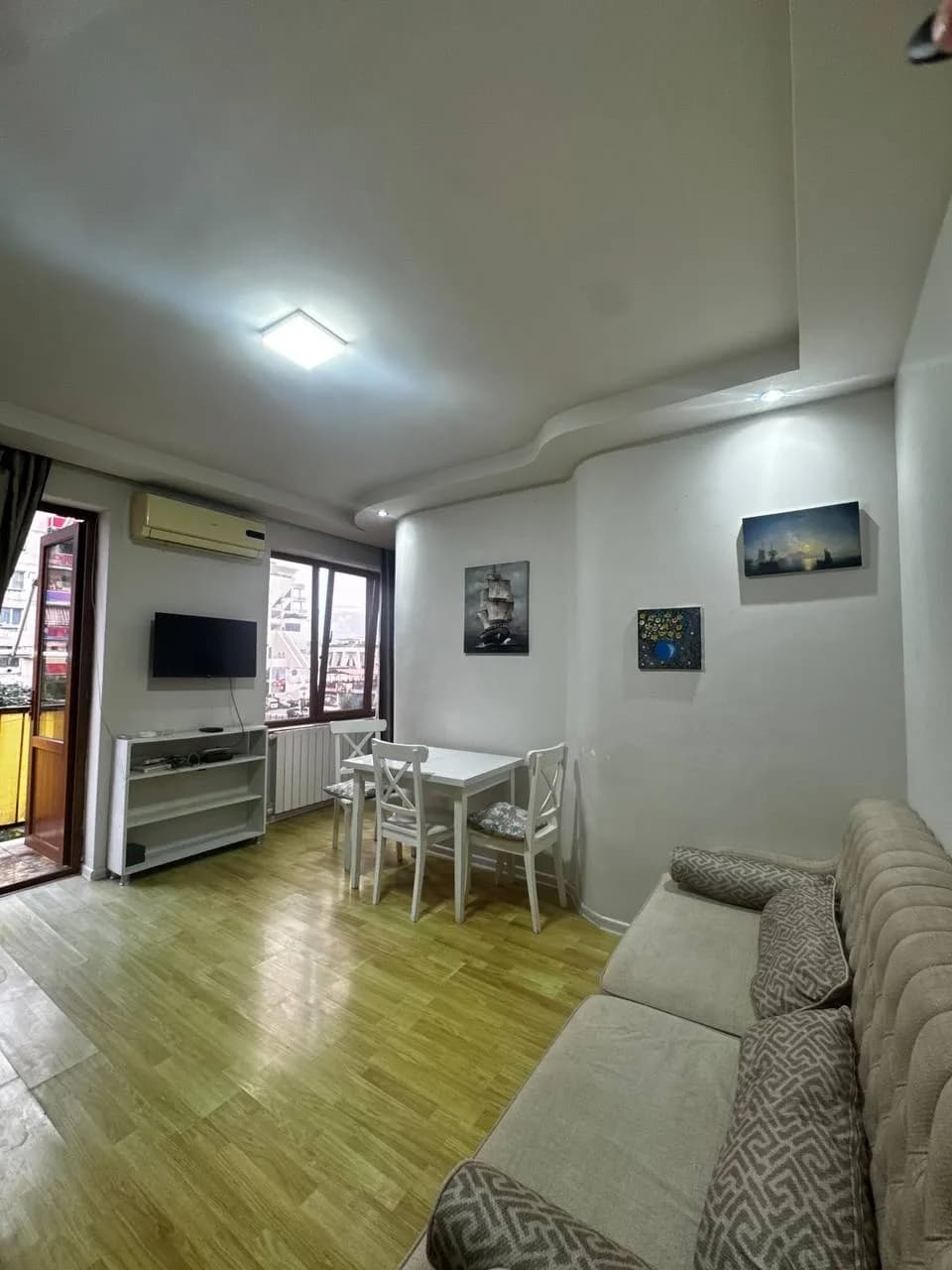 Квартира 2+1 в Батуми · Центр · 45 м² — Фото 5