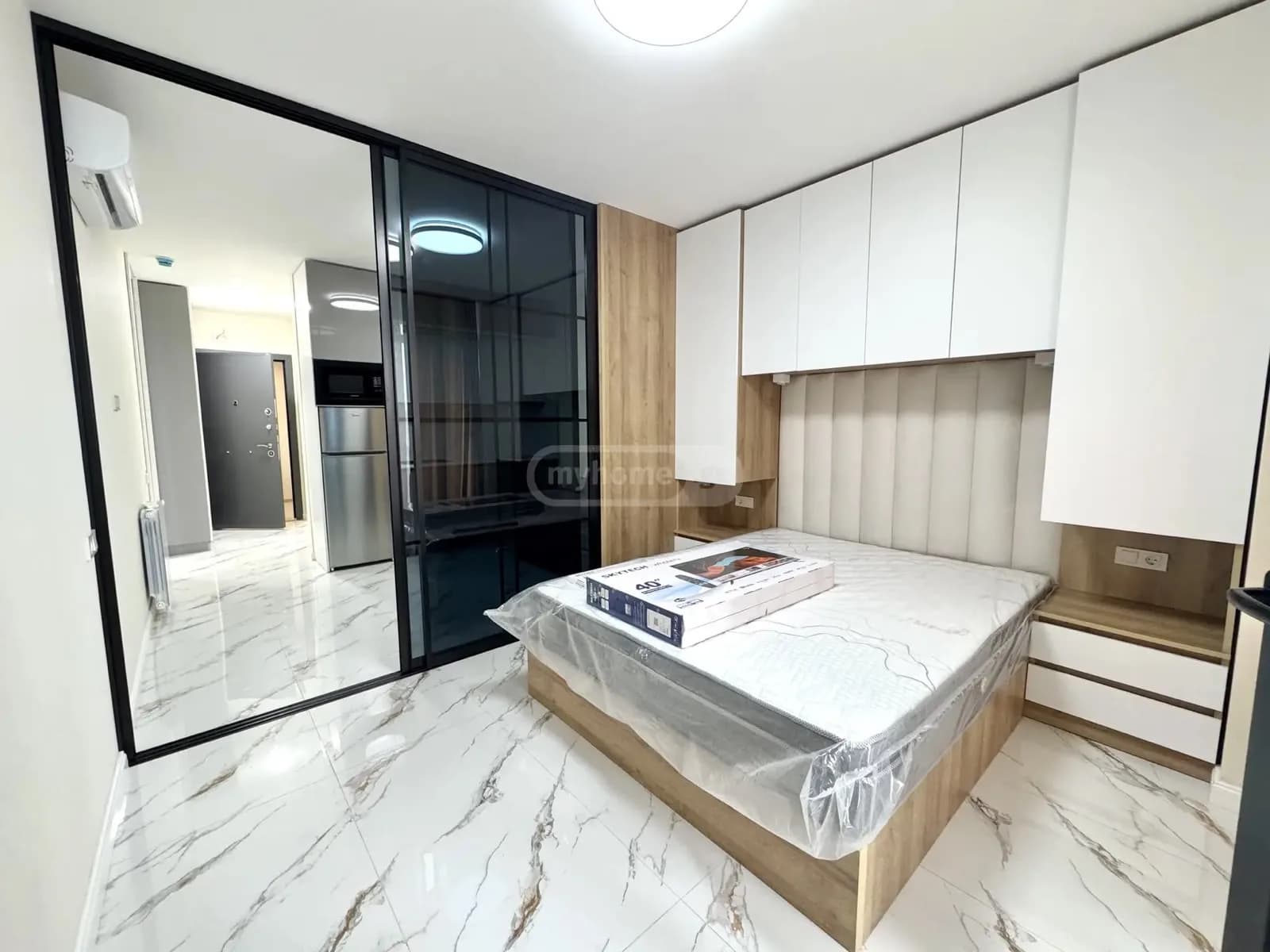 Квартира 1+1 в Батуми · Центр · 36 м² — Фото 4