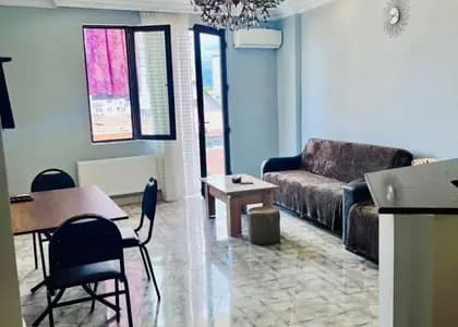 Квартира 3+1 в Батуми · Центр · 85 м²