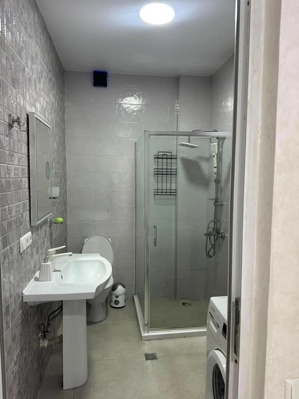 Квартира 1+1 в Батуми · Центр · 55 м² — Фото 8