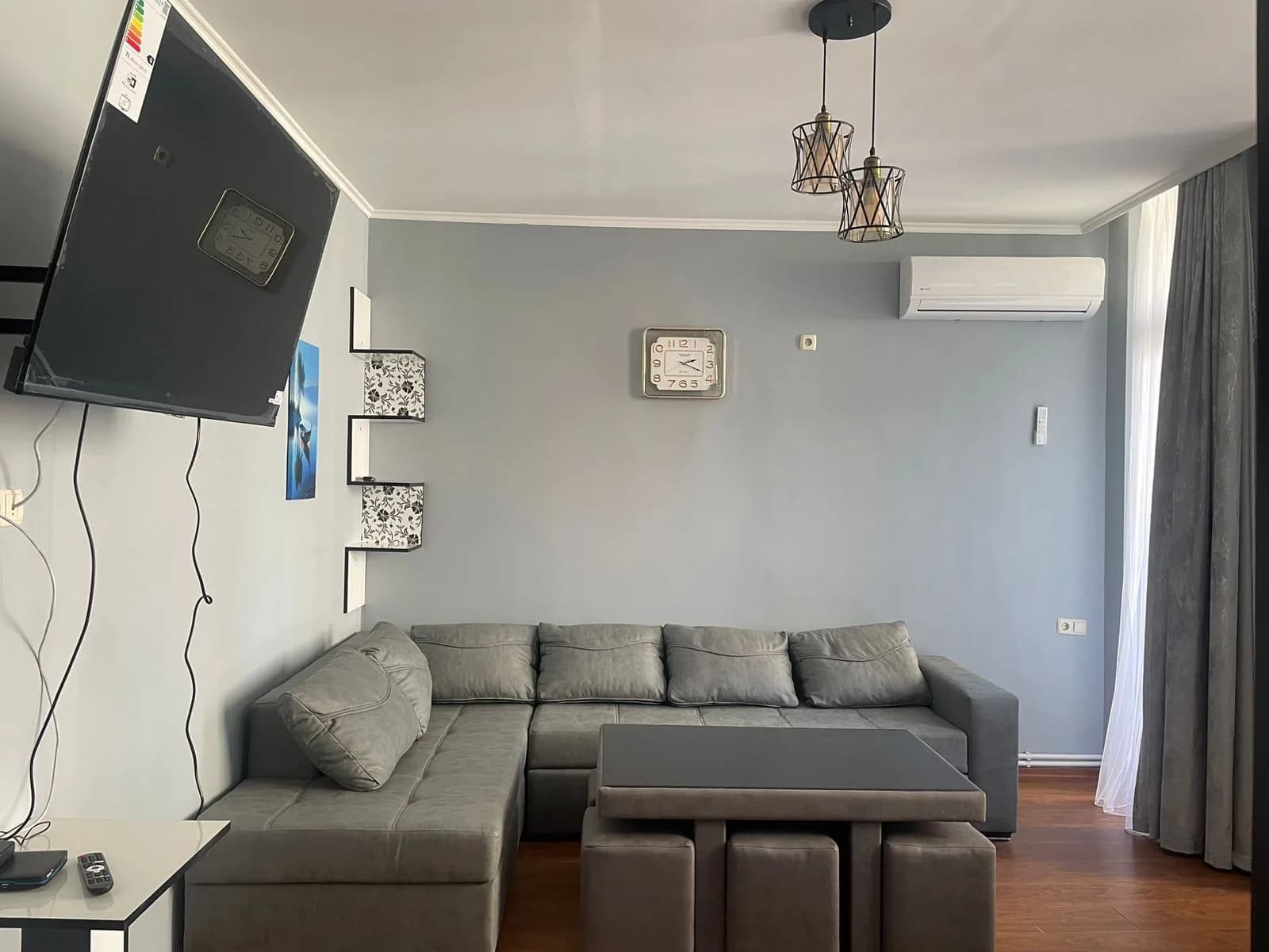 Квартира 2+1 в Батуми · Центр · 65 м² — Фото 1