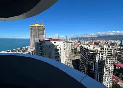 Квартира 1+1 в Батуми · Центр · 40 м²