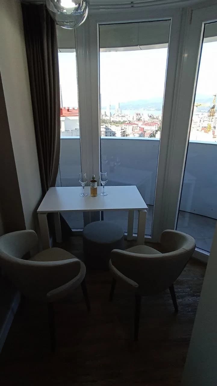 Квартира 1+1 в Батуми · Центр · 40 м² — Фото 4