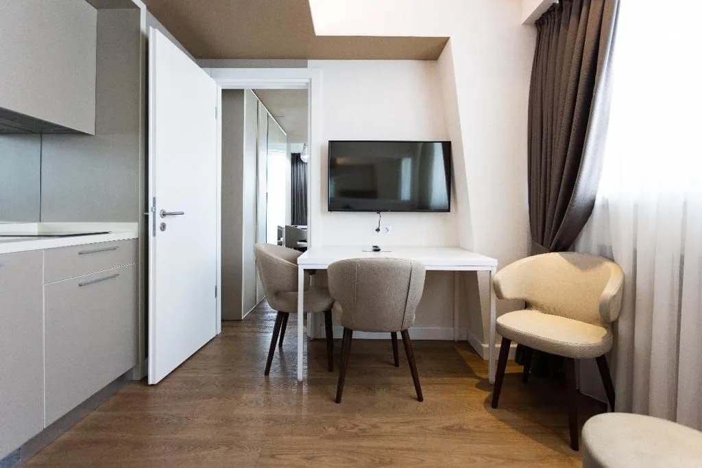 Квартира 1+1 в Батуми · Центр · 40 м² — Фото 5
