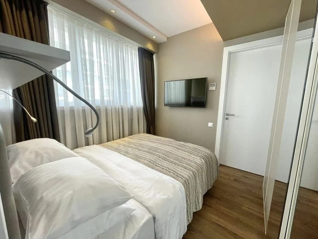 Квартира 1+1 в Батуми · Центр · 40 м² — Фото 7