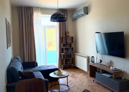 Квартира 1+1 в Батуми · Центр · 60 м²