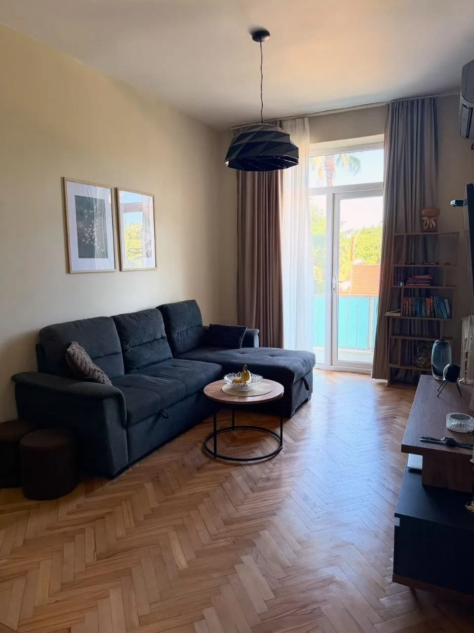 Квартира 1+1 в Батуми · Центр · 60 м² — Фото 4