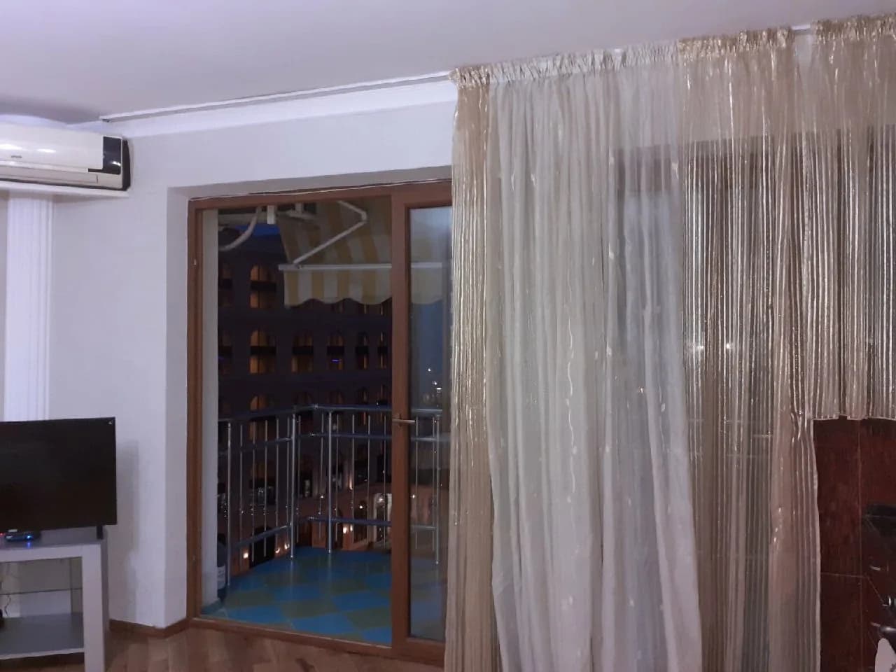 Квартира 2+1 в Батуми · Центр · 100 м² — Фото 2