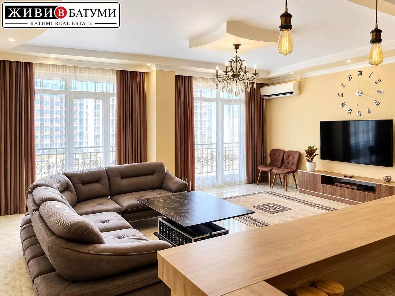 Квартира 2+1 в Батуми · Центр · 125 м² — Фото 2