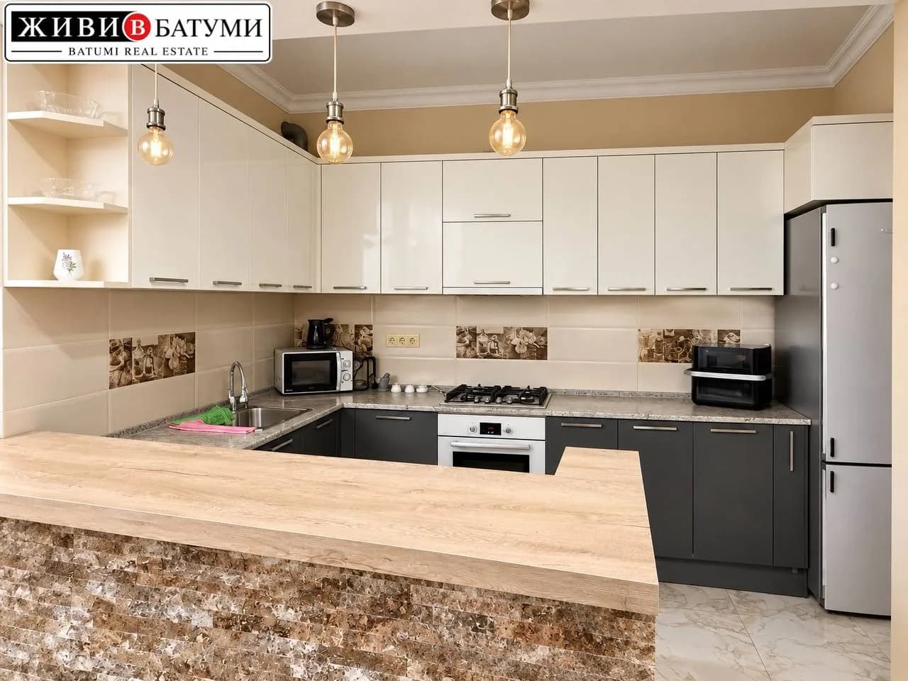 Квартира 2+1 в Батуми · Центр · 125 м² — Фото 5