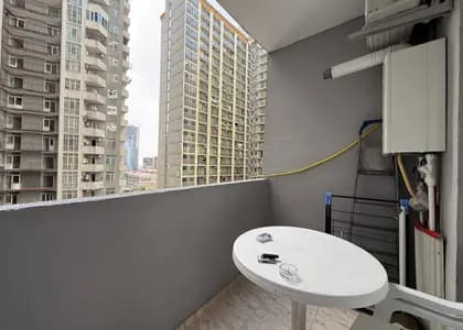 Квартира 1+1 в Батуми · Центр · 50 м²