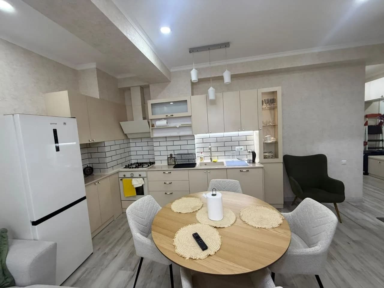 Квартира 1+1 в Батуми · Центр · 52 м² — Фото 2