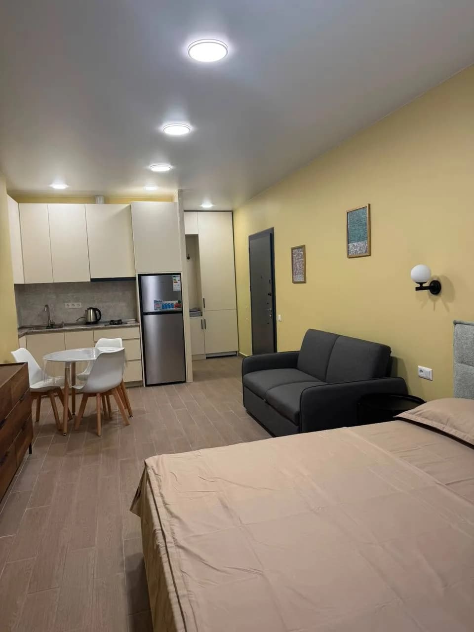 Студия в Батуми · 38 м² — Фото 2