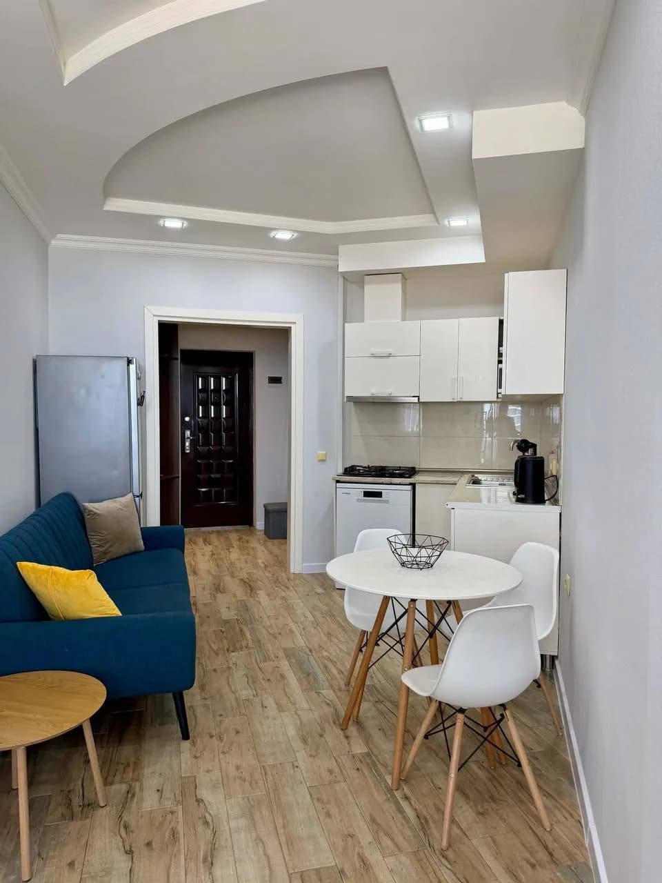 Квартира 2+1 в Батуми · 68 м² — Фото 2