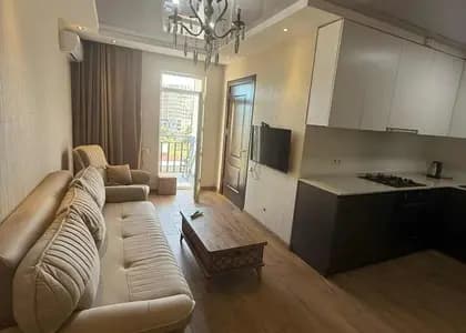 Квартира 1+1 в Батуми · Центр · 57 м²