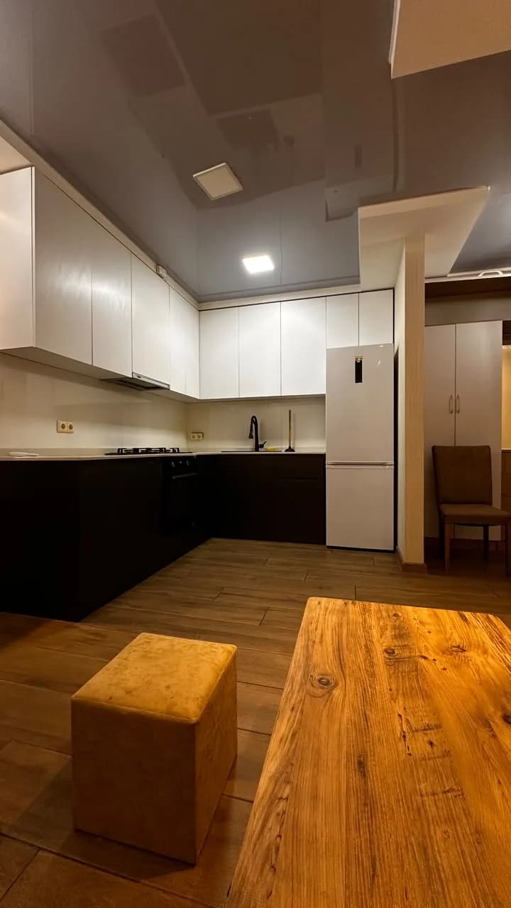 Квартира 1+1 в Батуми · Центр · 57 м² — Фото 4