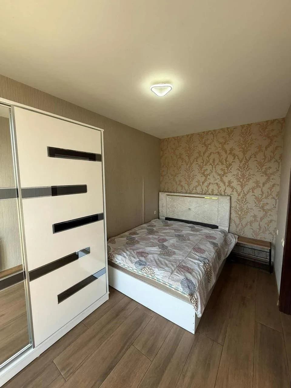 Квартира 1+1 в Батуми · Центр · 57 м² — Фото 5