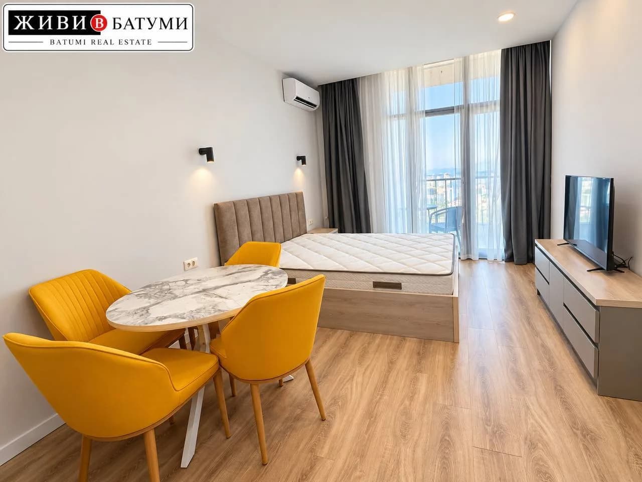 Студия в Батуми · Центр · 35 м² — Фото 1