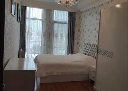 Квартира 3+1 в Батуми · Центр · 130 м²