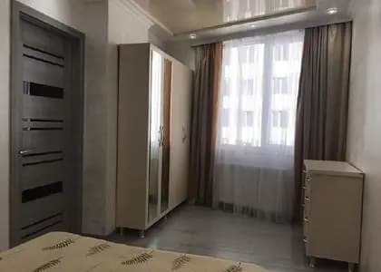 Квартира 1+1 в Батуми · Центр · 56 м²
