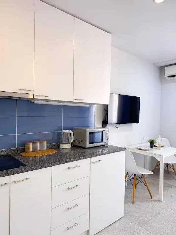 Студия в Батуми · 30 м² — Фото 6