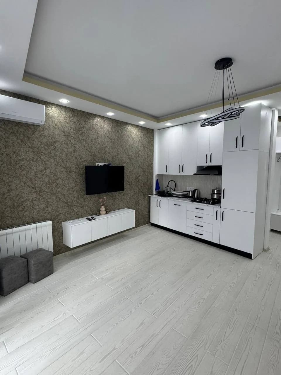 Квартира в Батуми · Центр · 50 м² — Фото 1