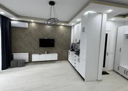 Квартира в Батуми · Центр · 50 м²